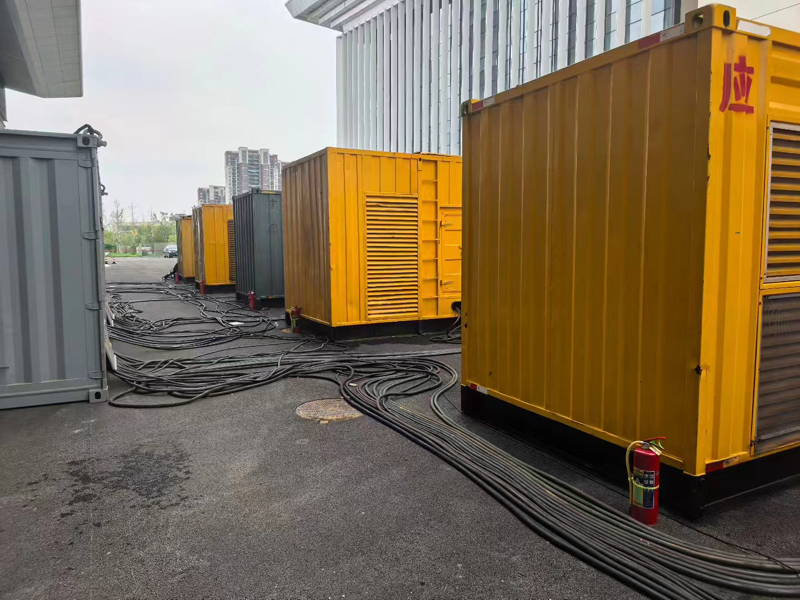 向阳街道不同季节柴油发电机组保养有哪些注意事项?