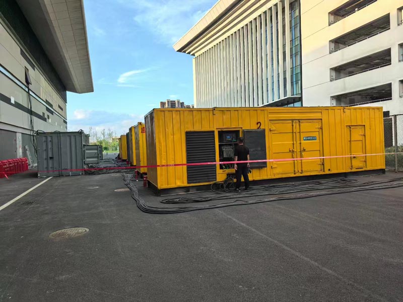 向阳街道柴油发电机冬季保养注意事项?